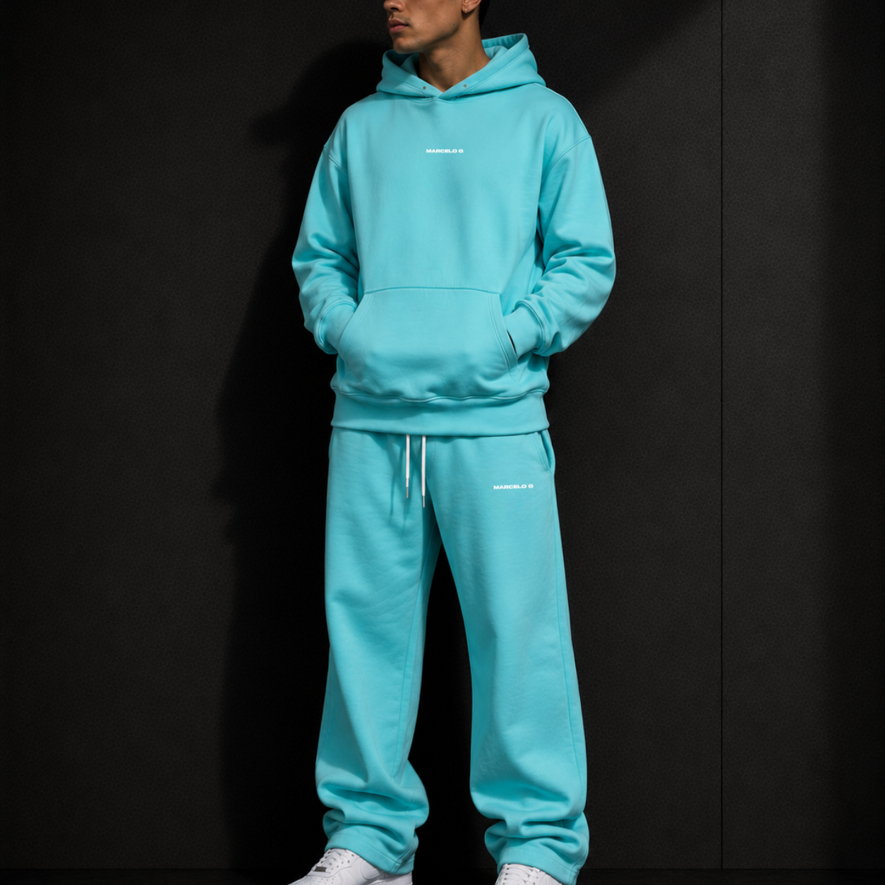 SET MG TEE — vista alterna